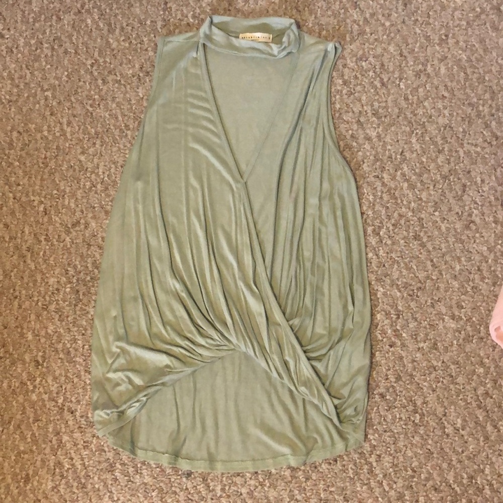 super cute, open V, green dress top